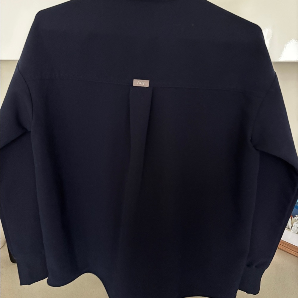 Rafaela Oversized Longsleeve Scrub Top™ - Picture 5 of 5